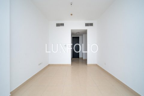 Apartment in Jumeirah Lake Towers, Dubai, UAE 1 bedroom, 115 sq.m. № 628290 - photo 11