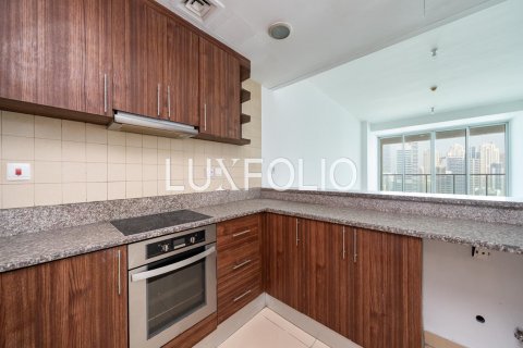 Apartment in Jumeirah Lake Towers, Dubai, UAE 1 bedroom, 115 sq.m. № 628290 - photo 8