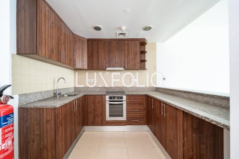 Apartment in Jumeirah Lake Towers, Dubai, UAE 1 bedroom, 115 sq.m. № 628290 - photo 6