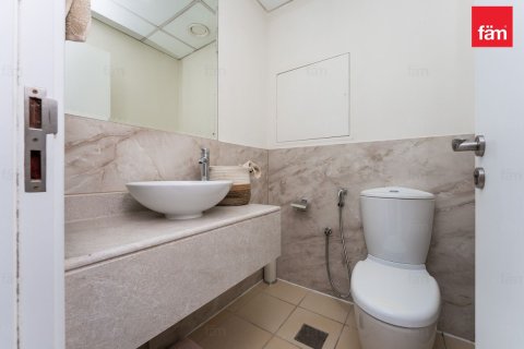 Пәтер Дубай, БАӘ-да 3 жатын бөлмелер, 178.7 м² № 702690 - фото 12