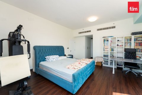 Пәтер Дубай, БАӘ-да 3 жатын бөлмелер, 178.7 м² № 702690 - фото 22