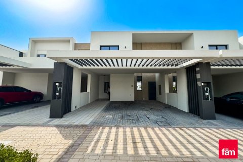 Villa sa Dubai, UAE 3 silid-tulugan, 141 sq.m. № 702713