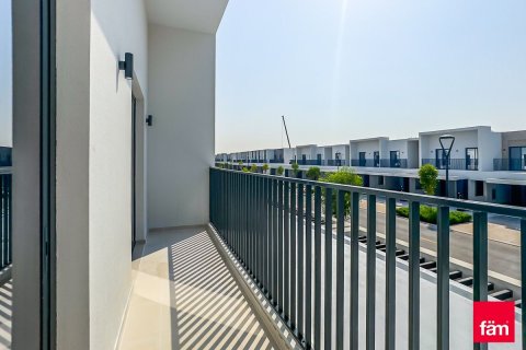 Villa en alquiler en Dubai, EAU 3 dormitorios, 141 m2 № 702713 - foto 10