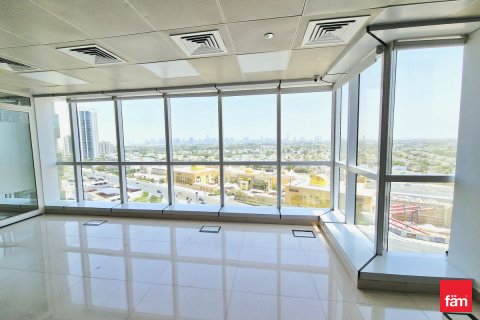 Oficina en alquiler en Dubai, EAU 102 m2 № 702694 - foto 21