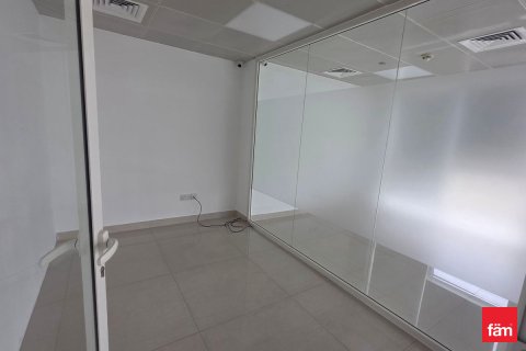 Oficina en alquiler en Dubai, EAU 102 m2 № 702694 - foto 24