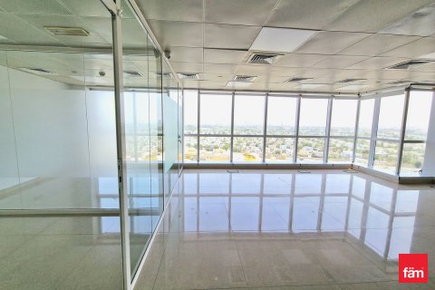 Oficina en alquiler en Dubai, EAU 102 m2 № 702694 - foto 3