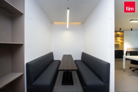 Escritório para arrendamento em Business Bay, Dubai, EAU 77.7 m2 № 645706 - foto 8