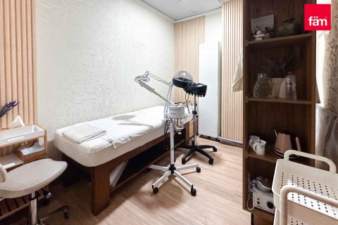 Sklep na sprzedaż w Business Bay, Dubai, ZEA 115.6 mkw., nr 645705 - zdjęcie 6