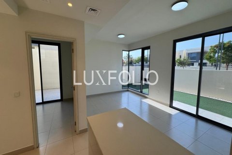 Vilë në Dubai Hills Estate, Dubai, Emiratet e Bashkuara Arabe 4 dhoma gjumi, 289 m2. № 628387 - Foto 2