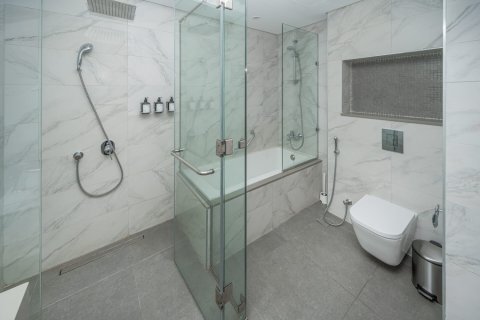 Huoneisto Al Satwa, Dubai, Arabiemiraatit 3 makuuhuonetta, 18 m2 № 691852 - kuva 17