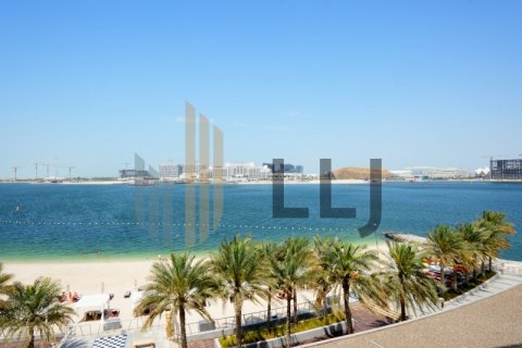 Byt v Al Raha Beach, Abu Dhabi, SAE 4 ložnice, 232.3 m² Č.: 583025 - fotografie 2