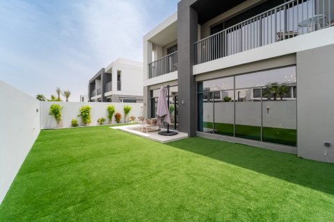 Dubai South (Dubai World Central), Dubai, संयुक्त अरब अमीरात में विला, 5 बेडरूम, 373 वर्ग मीटर, संख्या 734211 - फ़ोटो 23