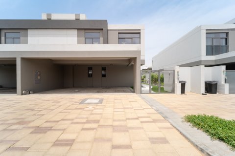 Dubai South (Dubai World Central), Dubai, संयुक्त अरब अमीरात में विला, 5 बेडरूम, 373 वर्ग मीटर, संख्या 734211 - फ़ोटो 25