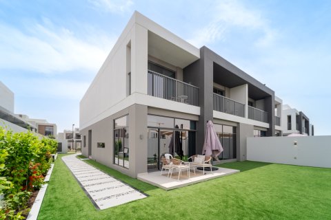 וילה ב Dubai South (Dubai World Central), Dubai, איחוד האמירויות 5 חדרי שינה, 373 מ