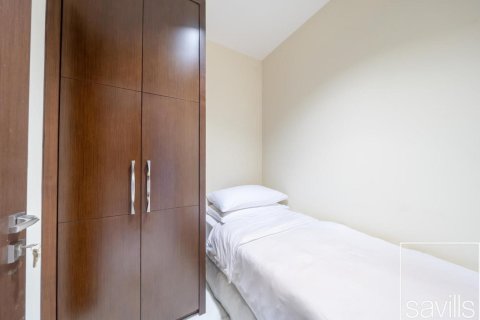 Apartmen di Downtown Dubai (Downtown Burj Dubai), Dubai, UAE 3 bilik tidur, 185 meter persegi № 646342 - foto 28
