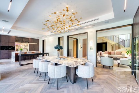 Villa en venta en Jumeirah Golf Estates, Dubai, EAU 5 dormitorios, 713 m2 № 646338 - foto 9