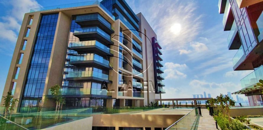 Apartment on the Saadiyat Island, Abu Dhabi, UAE 1 room, 41 sq.m. № 615578
