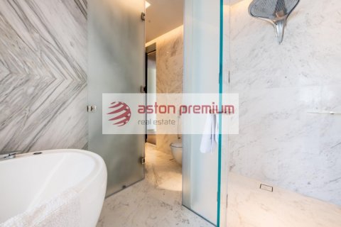 Apartament në Business Bay, Dubai, Emiratet e Bashkuara Arabe 1 dhomë gjumi, 97.6 m2. № 631617 - Foto 23