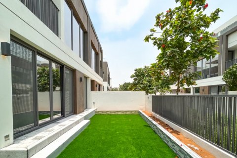 Vila v Dubai, SAE 4 ložnice, 316.9 m² Č.: 624668 - fotografie 2