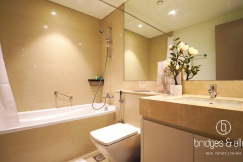 Apartmen di Downtown Dubai (Downtown Burj Dubai), UAE 1 bilik tidur, 61.4 meter persegi № 624667 - foto 13