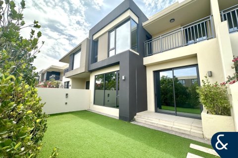 Vilă de vânzare în Dubai Hills Estate, Dubai, EAU 4 dormitoare, 222 mp. №667795 - poză 1