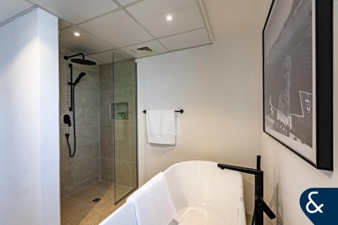 Tvåvåningshus till försäljning i Jumeirah Beach Residence, Dubai, UAE 3 sovrum, 206 kvm Nr. 667790 - fotografi 18