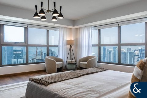 Tvåvåningshus till försäljning i Jumeirah Beach Residence, Dubai, UAE 3 sovrum, 206 kvm Nr. 667790 - fotografi 16