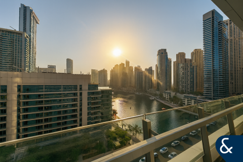 Lägenhet till försäljning i Dubai Marina, Dubai, UAE 2 sovrum, 99 kvm Nr. 667793 - fotografi 2