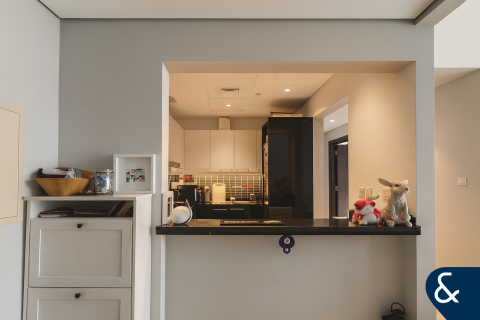 Lägenhet till försäljning i Dubai Marina, Dubai, UAE 2 sovrum, 99 kvm Nr. 667793 - fotografi 5