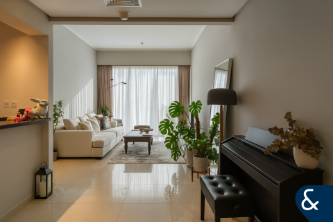 Lägenhet till försäljning i Dubai Marina, Dubai, UAE 2 sovrum, 99 kvm Nr. 667793 - fotografi 3