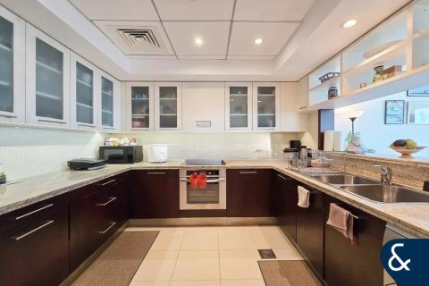 Byt v Downtown Dubai (Downtown Burj Dubai), SAE 3 ložnice, 155 m² Č.: 667791 - fotografie 5