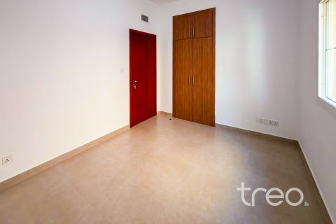 Villa à louer à Arabian Ranches, Dubai, EAU 4 chambres, 290.6 m2 № 741148 - photo 12