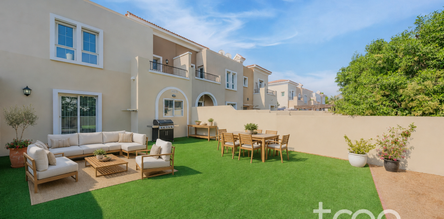 Vila u Arabian Ranches, Dubai, UAE 255.2 m2, 3 spavaćih soba Br. 741149