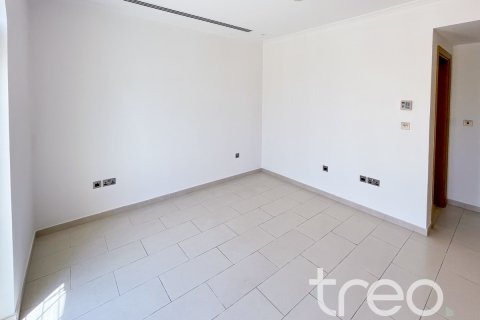 Villa in Jumeirah Park, Dubai, UAE 3 bedrooms, 284.56 sq.m. № 741145 - photo 16