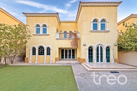Villa Jumeirah Park, Dubaijā, AAE 3 istabas, 284.56 m2 Nr. 741145