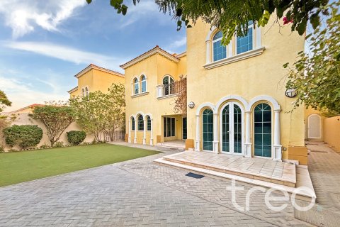 Villa in Jumeirah Park, Dubai, UAE 3 bedrooms, 284.56 sq.m. № 741145 - photo 24
