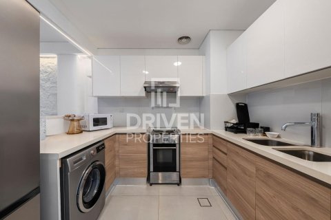 Apartmán v Business Bay, Dubai, SAE 1 spálňa, 98 m2 č. 654032 - Fotografia 12