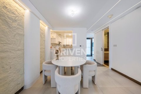 Apartmán v Business Bay, Dubai, SAE 1 spálňa, 98 m2 č. 654032 - Fotografia 9