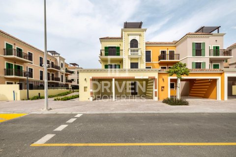 Vila v Jumeirah, Dubai, SAE 4 ložnice, 446 m² Č.: 603421 - fotografie 29