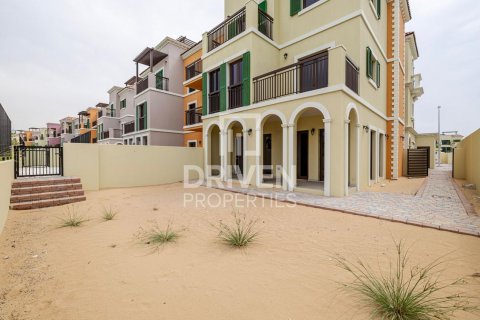 Vila v Jumeirah, Dubai, SAE 4 ložnice, 446 m² Č.: 603421 - fotografie 26