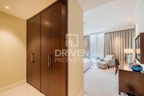 Apartament në Downtown Dubai (Downtown Burj Dubai), Dubai, Emiratet e Bashkuara Arabe 2 dhoma gjumi, 124 m2. № 603419 - Foto 10
