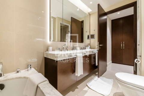 Apartament në Downtown Dubai (Downtown Burj Dubai), Dubai, Emiratet e Bashkuara Arabe 2 dhoma gjumi, 124 m2. № 603419 - Foto 13