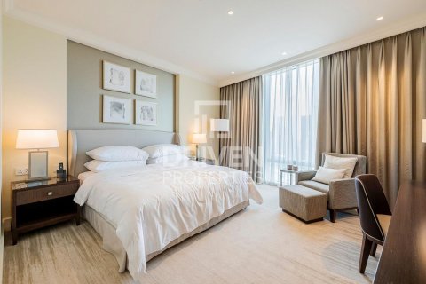 Apartament në Downtown Dubai (Downtown Burj Dubai), Dubai, Emiratet e Bashkuara Arabe 2 dhoma gjumi, 124 m2. № 603419 - Foto 1