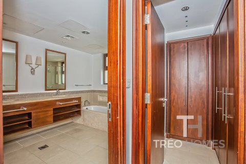 Arabian Ranches 2、Dubai、UAE にあるヴィラ販売中 4ベッドルーム、332 m2、No595524 - 写真 20
