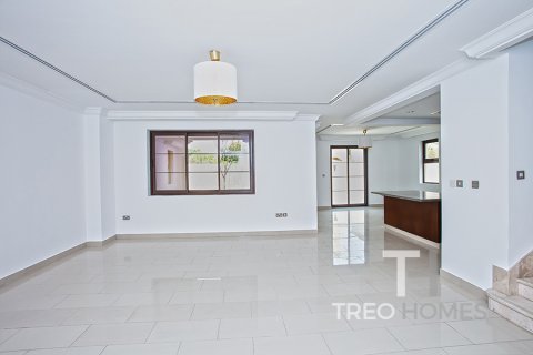 Arabian Ranches 2、Dubai、UAE にあるヴィラ販売中 4ベッドルーム、332 m2、No595524 - 写真 9