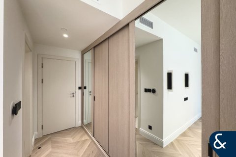 Appartamento in vendita a Jumeirah Beach Residence, Dubai, EAU 3 camere da letto, 248 mq. № 666786 - foto 13