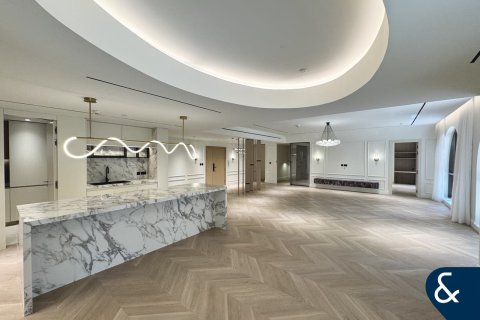 Appartamento in vendita a Jumeirah Beach Residence, Dubai, EAU 3 camere da letto, 248 mq. № 666786 - foto 1