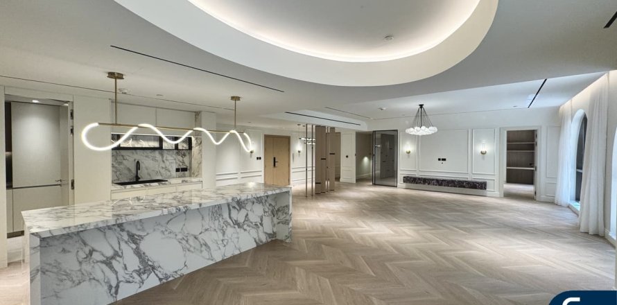 Appartamento a Jumeirah Beach Residence, Dubai, EAU 3 camere da letto, 248 mq. № 666786