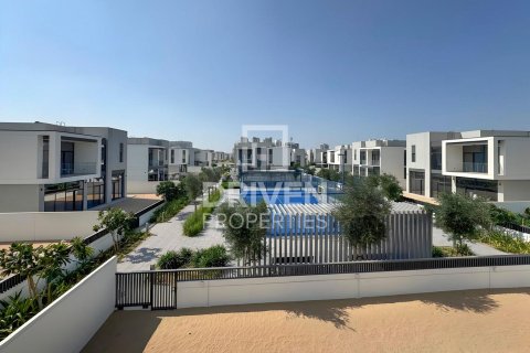 Villa sa Al Furjan, Dubai, UAE 5 silid-tulugan, 413.42 sq.m. № 757118 - larawan 13