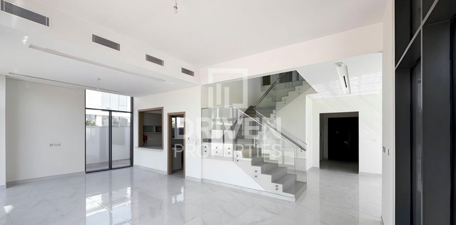 Villa sa Al Furjan, Dubai, UAE 5 silid-tulugan, 413.42 sq.m. № 757118